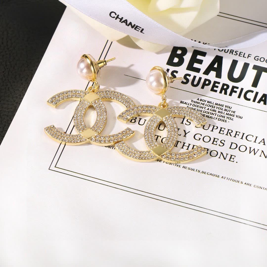 Chanel CC Logo Pearl Earrings