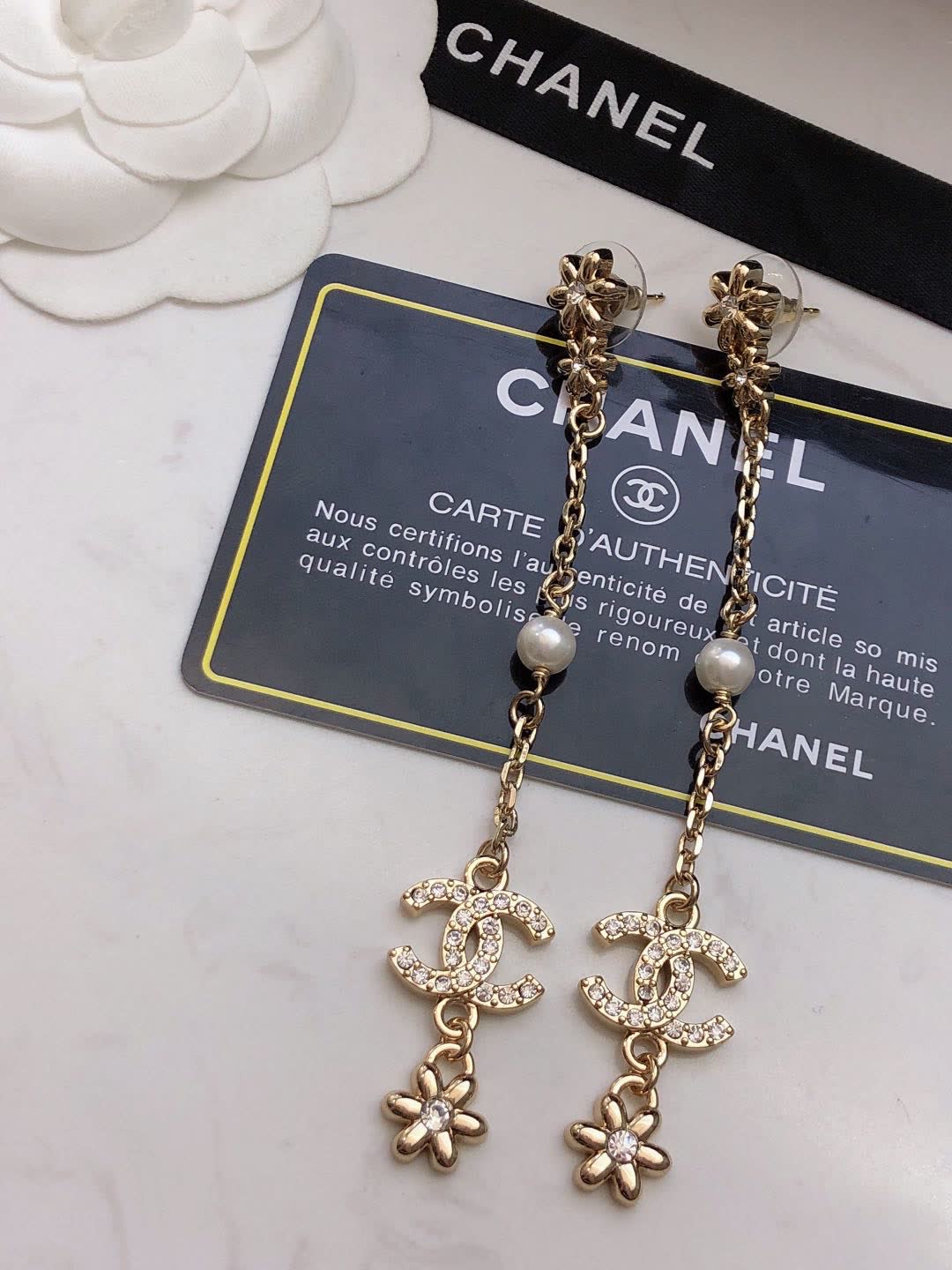 Chanel CC Logo Pearl Earrings