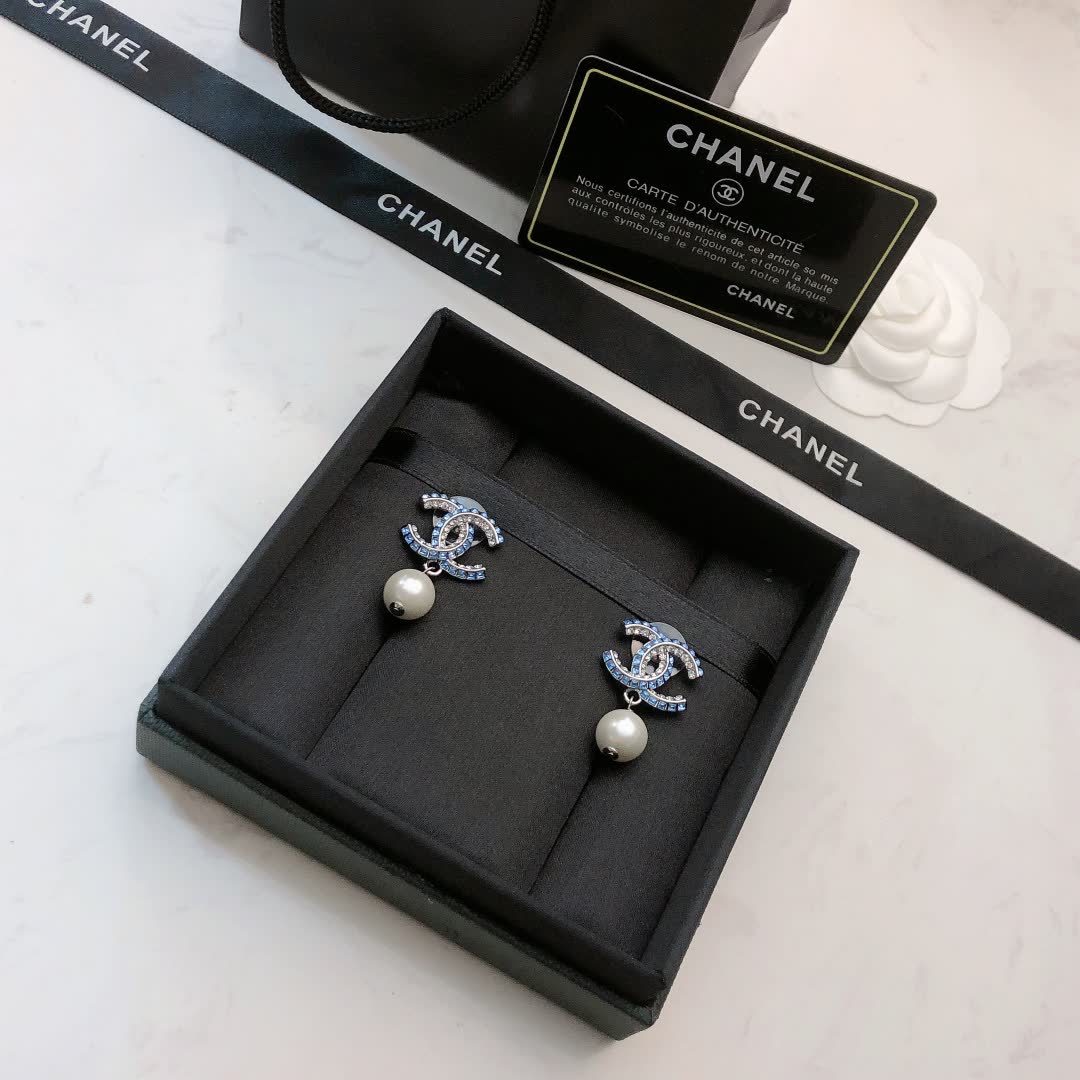 Chanel CC Logo Pearl Drop Earrings