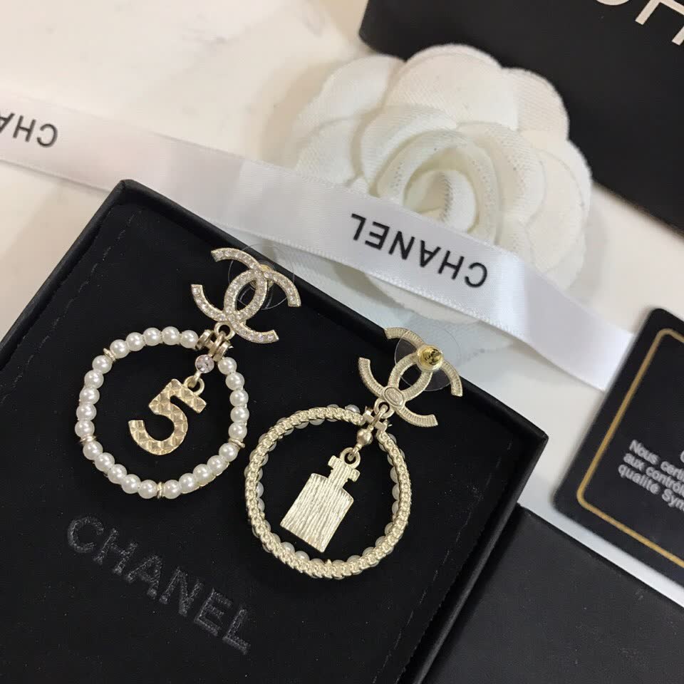 Chanel CC Logo Earring