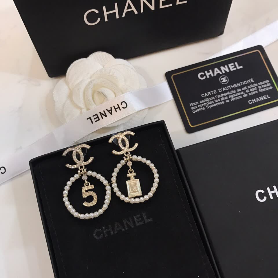 Chanel CC Logo Earring