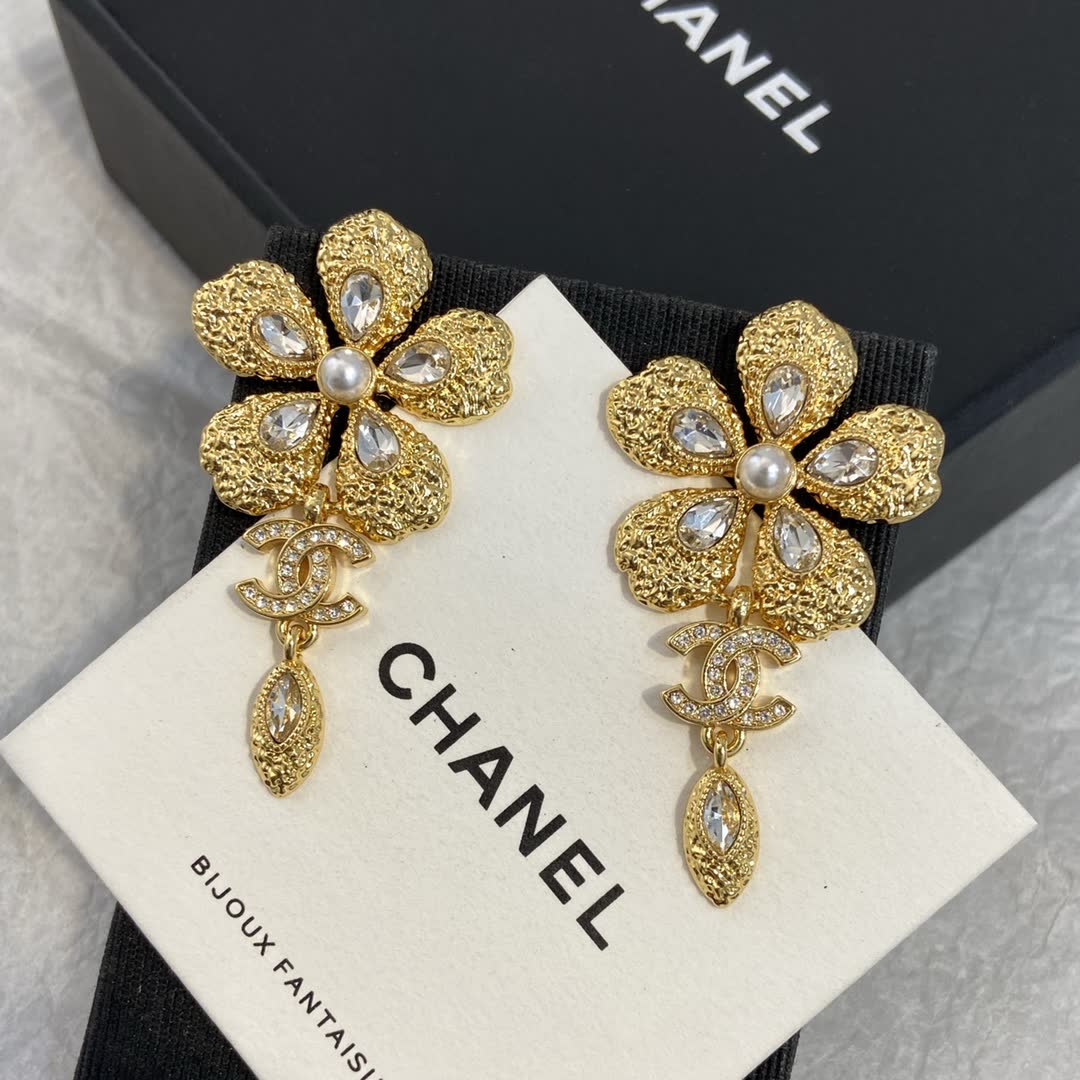 Chanel Gold-tone Crystal Flower Earrings