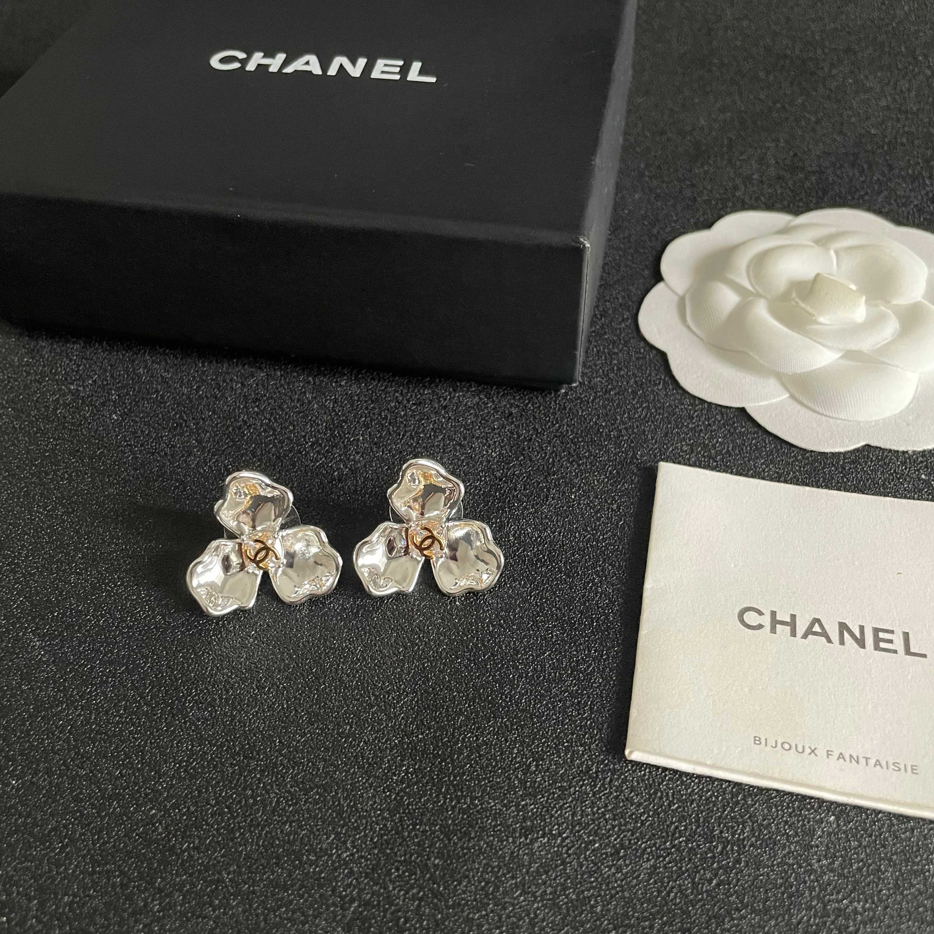 Chanel Silver Flower Earrings