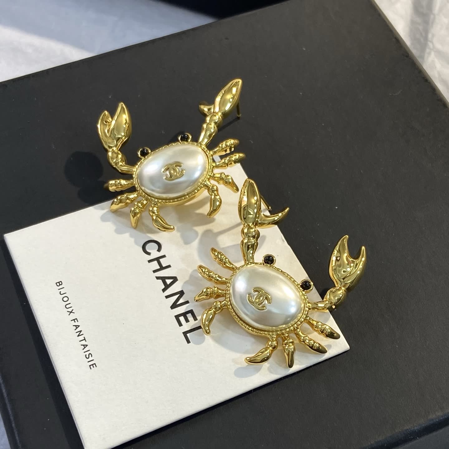 Chanel Crab Pearl Clip-On Earrings