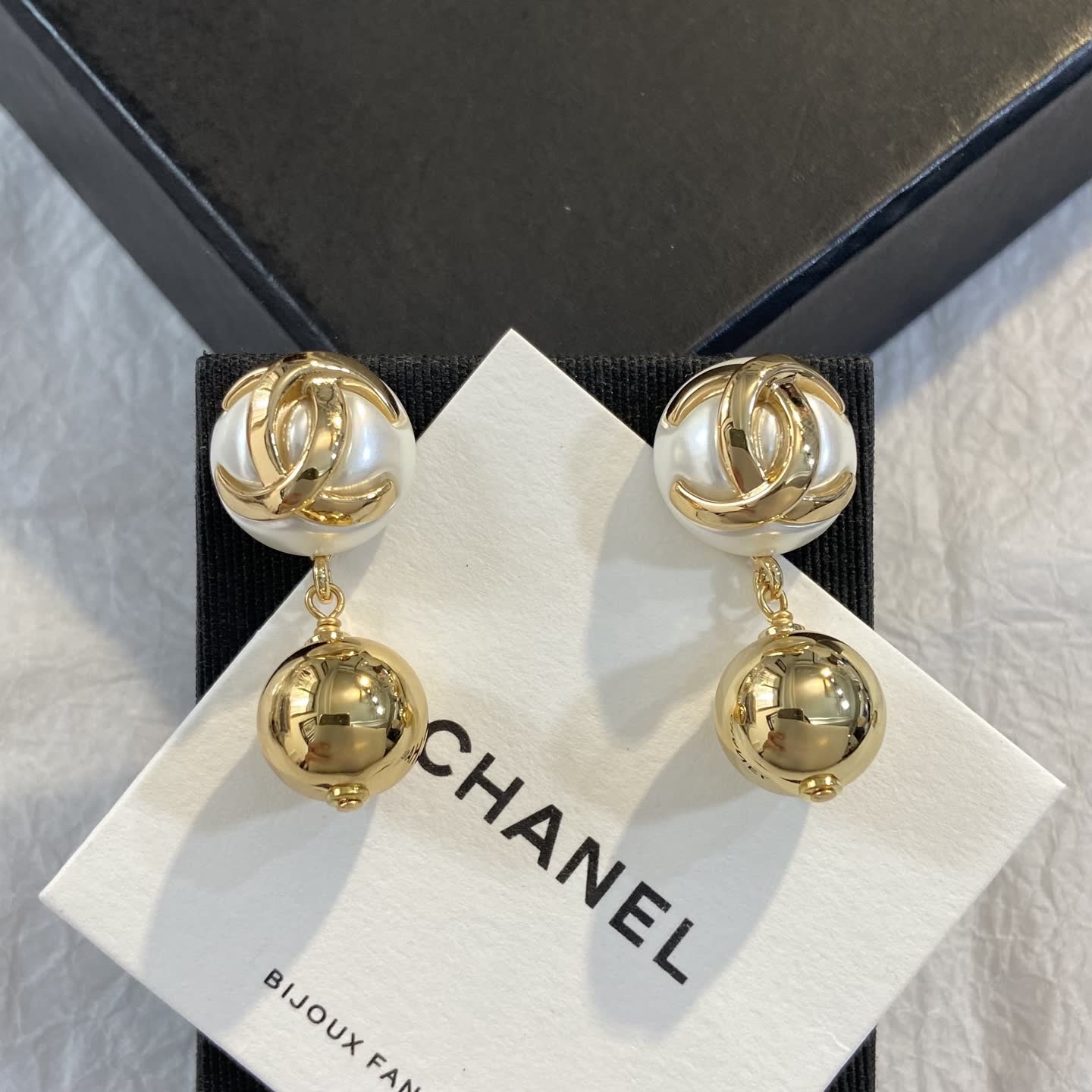 Chanel CC Pearl Earrings