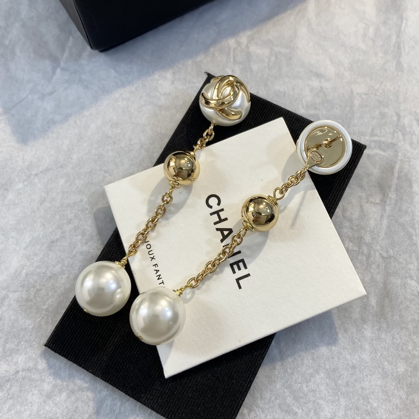 Chanel CC Logo Pearl Drop Earrings