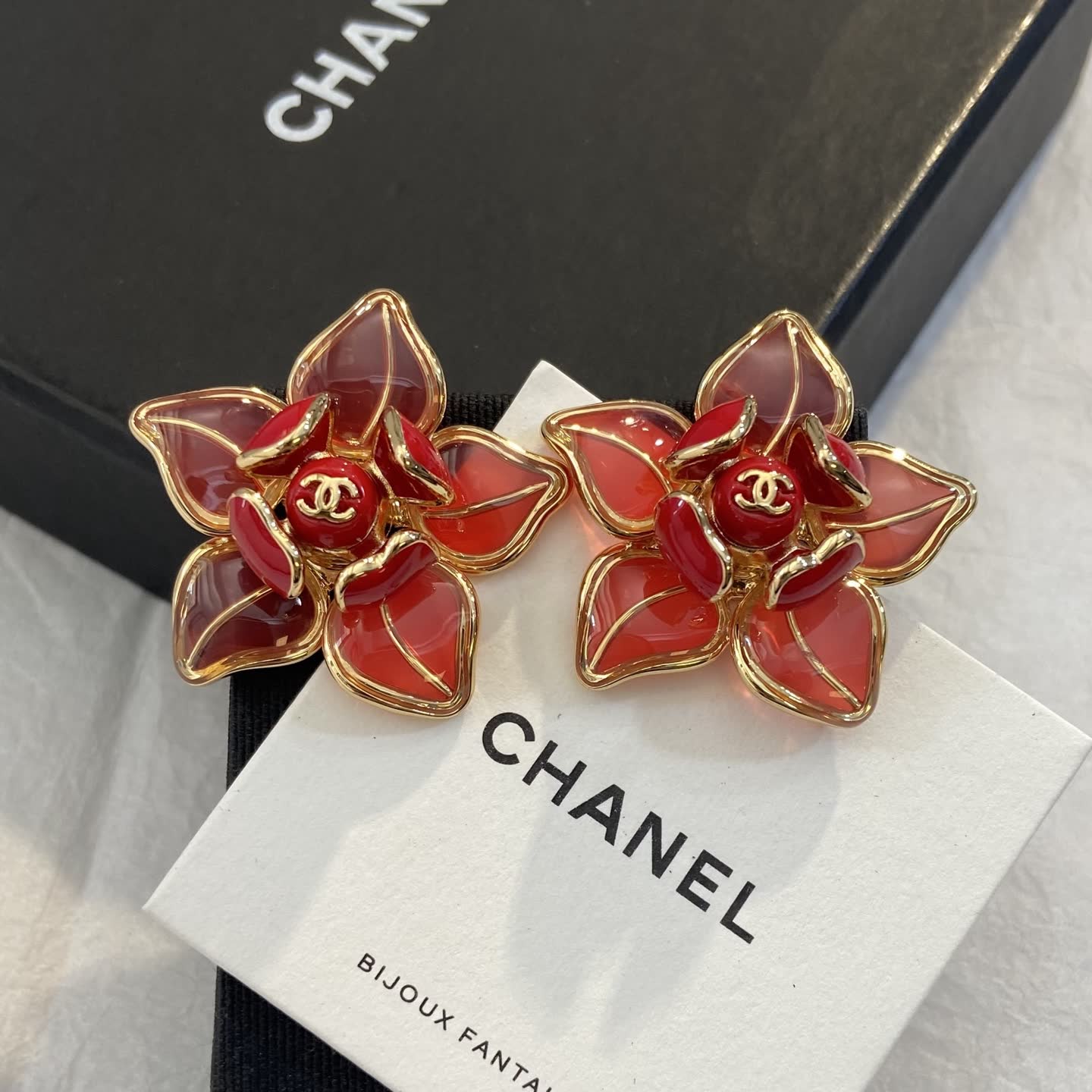 Chanel Jardin de Camélias Earrings