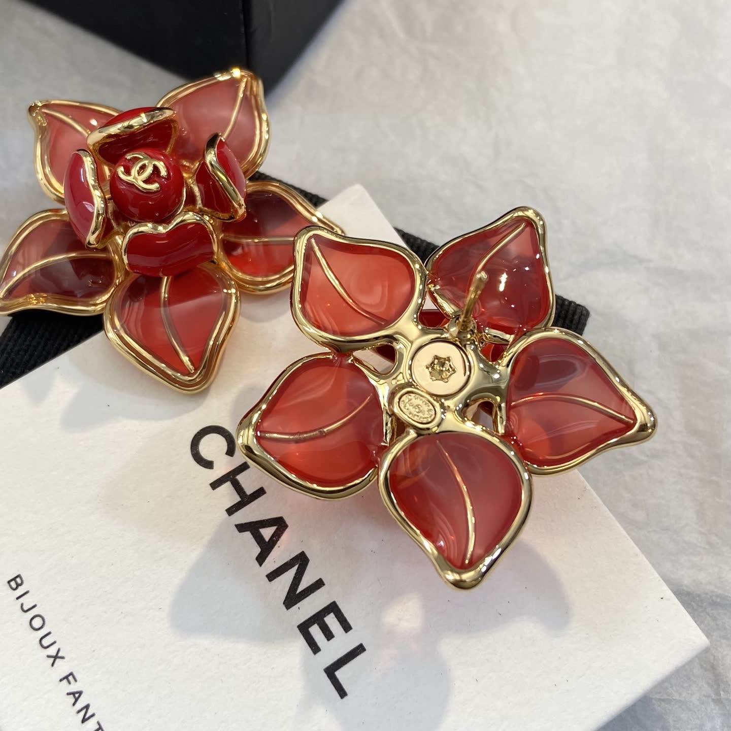 Chanel Jardin de Camélias Earrings