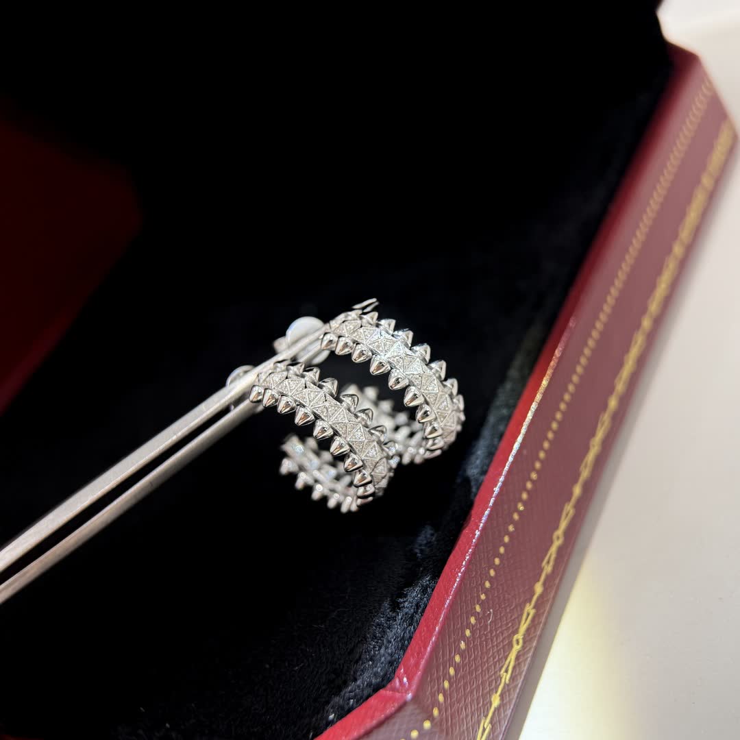 Chopard Happy Diamonds Earrings