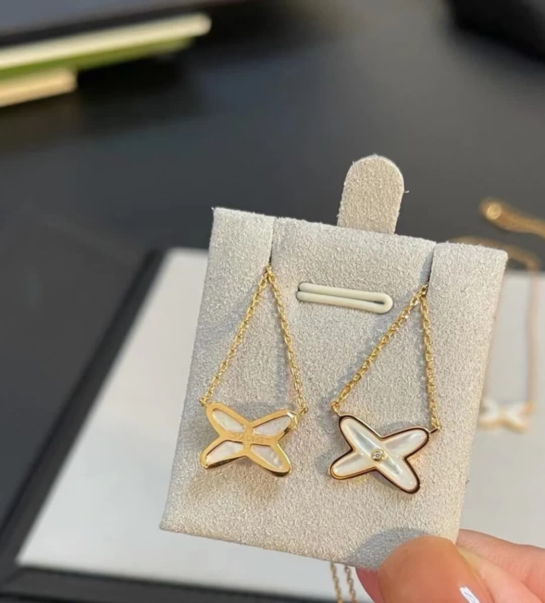 Chaumet Chopard Happy Diamonds Earrings