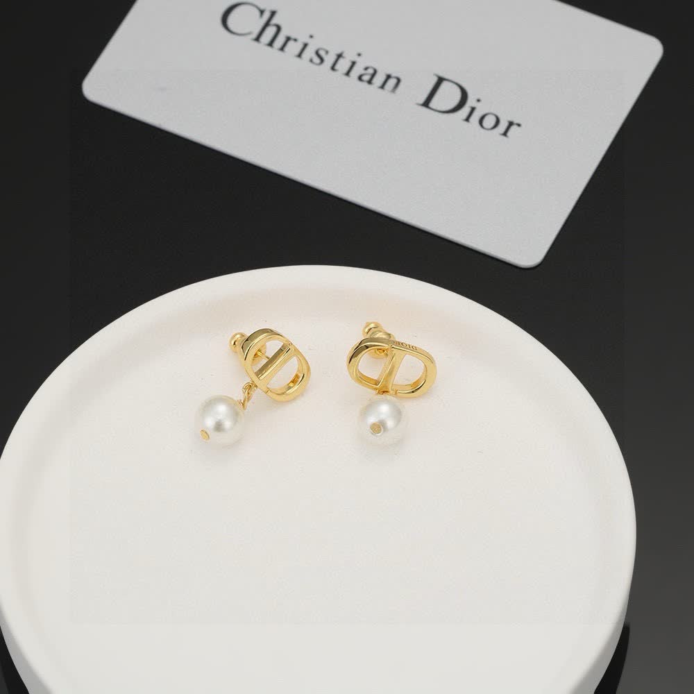Christian Dior Gold Tone Pearl Stud Earrings