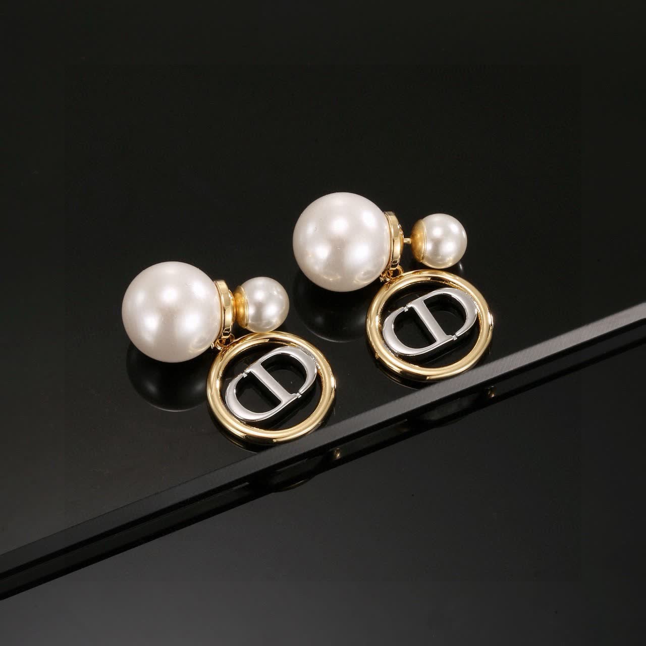 Dior Pearl Earrings