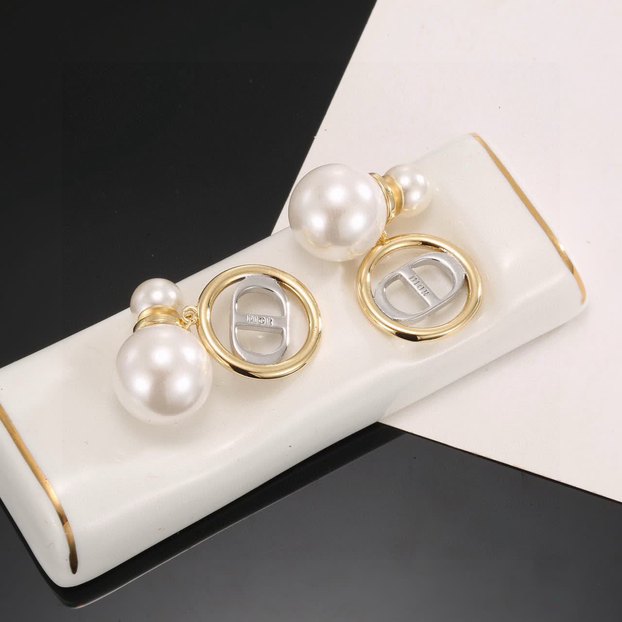 Dior Pearl Earrings