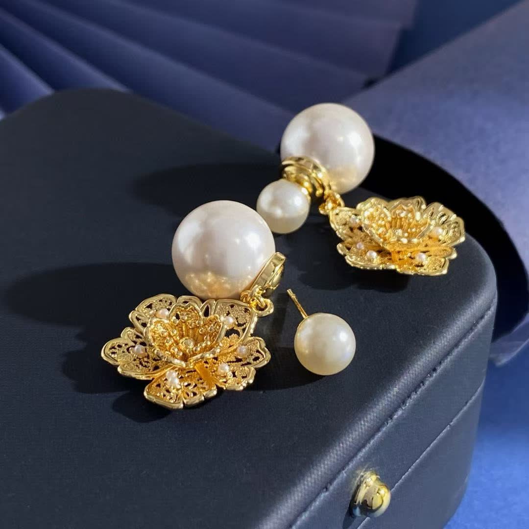 Dior Tribales Earrings