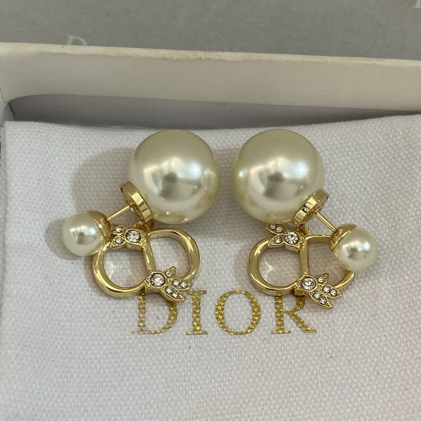 Dior Gold Tone Pearl Earrings Dior Gold Tone Pearl Earrings