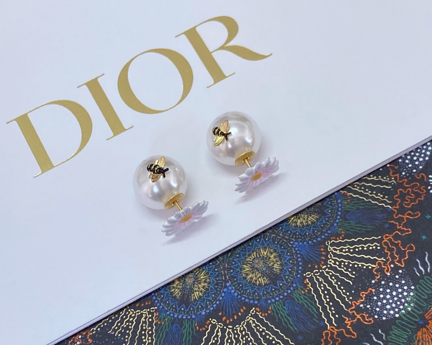 Dior Bee and Flower Pearl Earrings Dior Bee and Flower Pearl Earrings