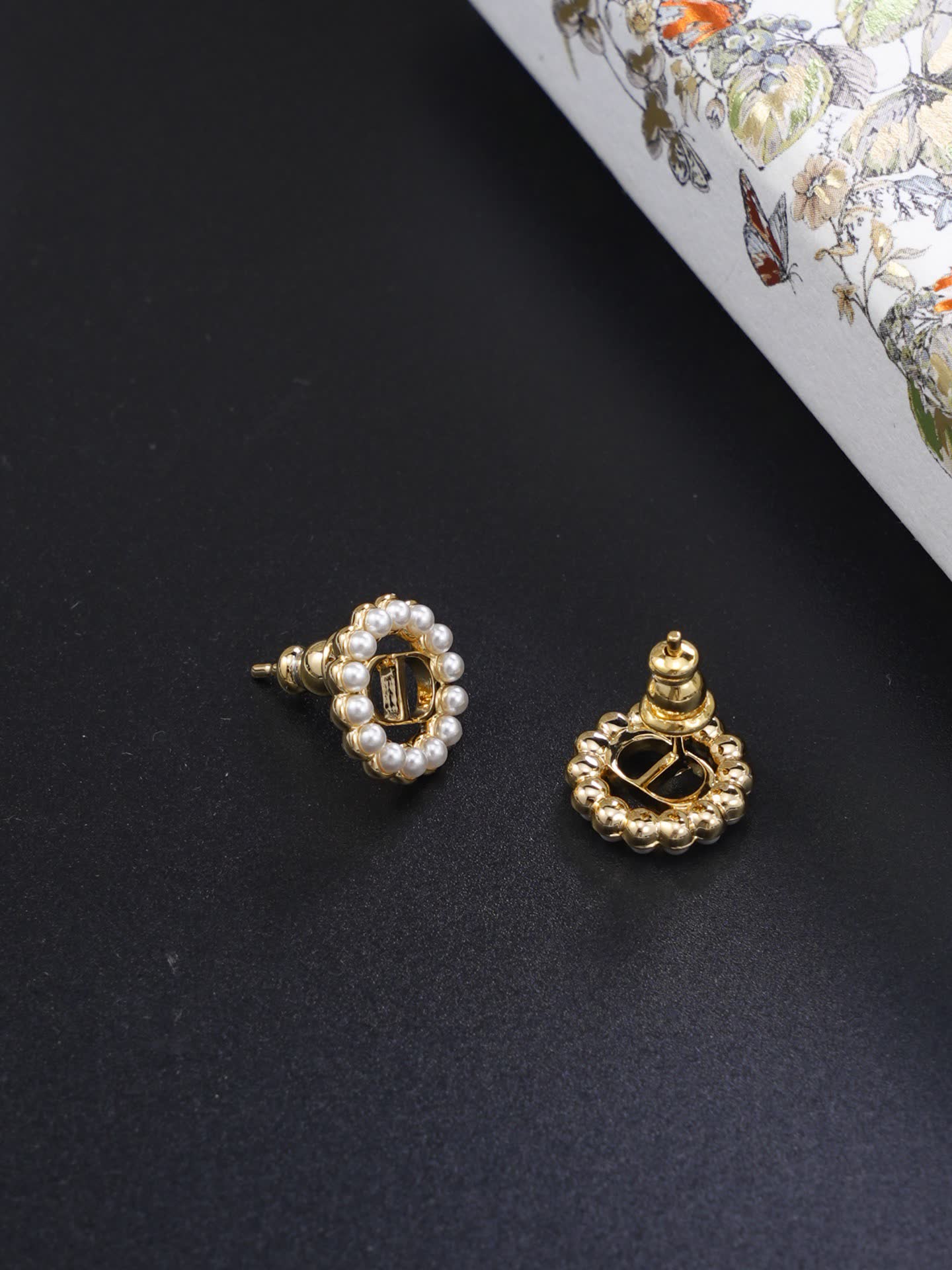 Dior Gold and Pearl Stud Earrings Dior Gold and Pearl Stud Earrings