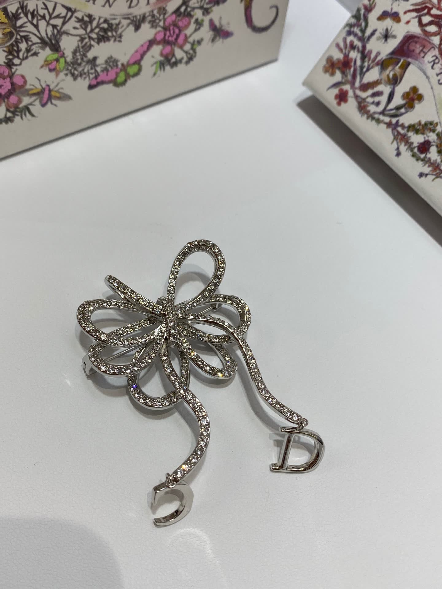 Dior Earrings - Bow Design