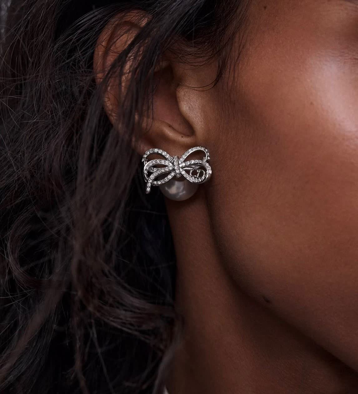 Chanel Silver Bow Earrings with Pearl and Diamonds Chanel Silver Bow Earrings with Pearl and Diamonds