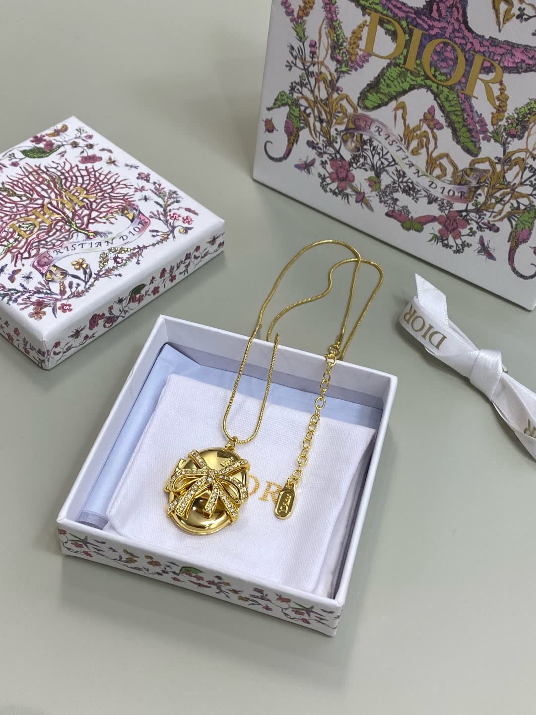 Dior Gold-Tone Crystal-Embellished Necklace Dior Gold-Tone Crystal-Embellished Necklace