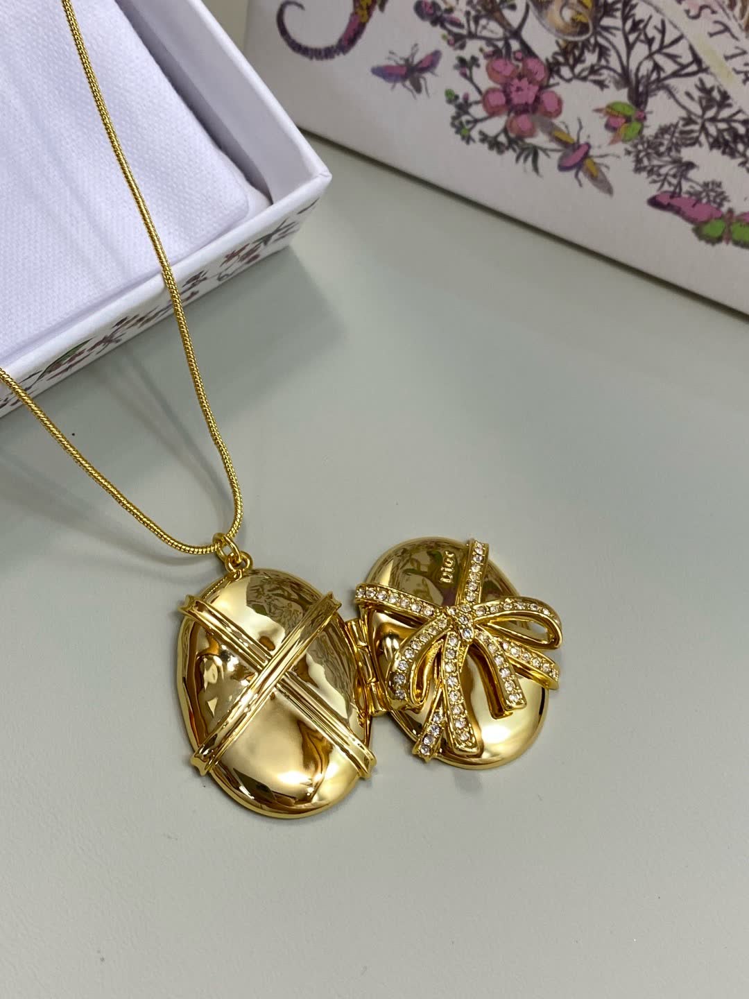 Dior Gold-Tone Crystal-Embellished Necklace