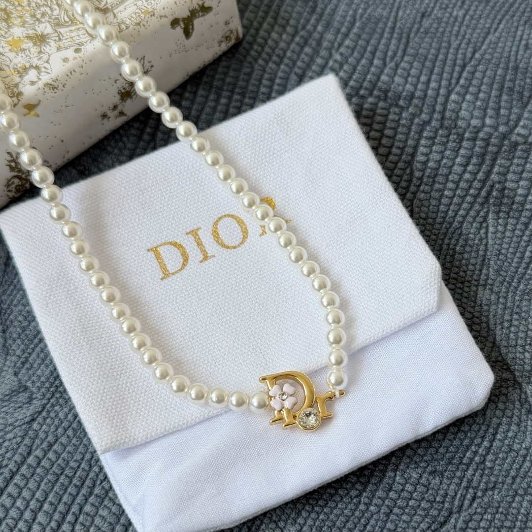 Dior Pearl Earrings