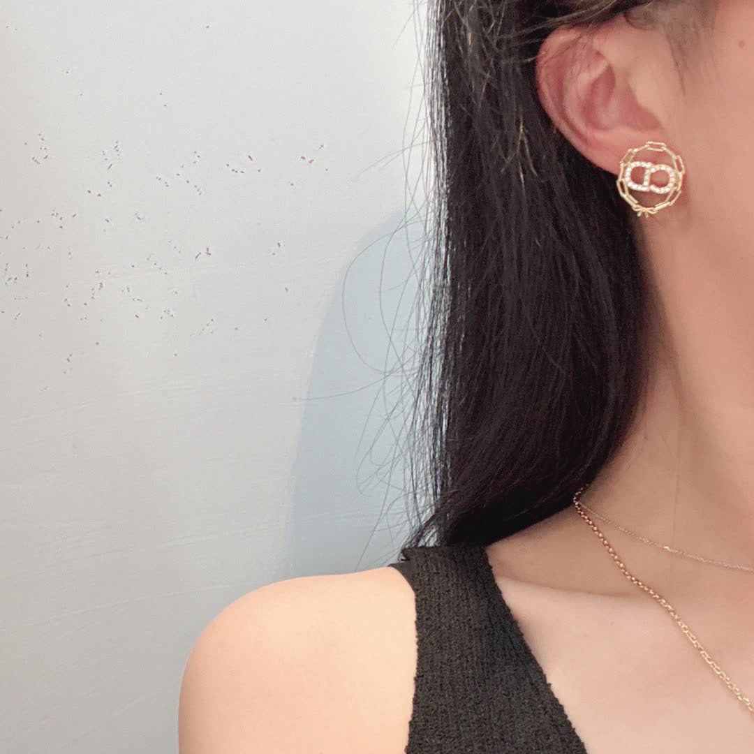 Dior Gold-tone Crystal Earrings Dior Gold-tone Crystal Earrings