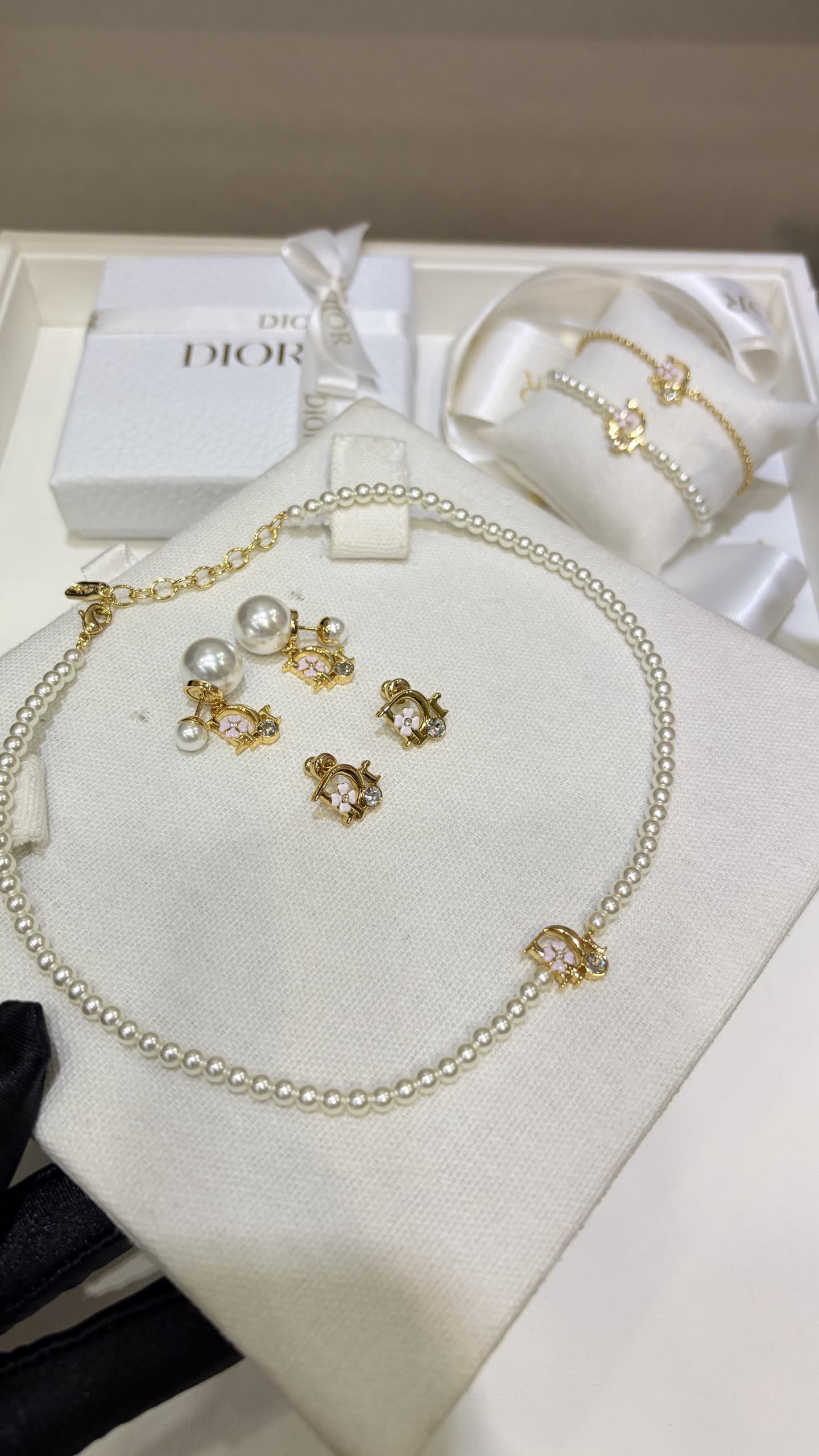 Dior Pearl Earrings