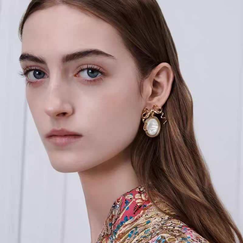 Dior Gold-Tone Pearl Earrings