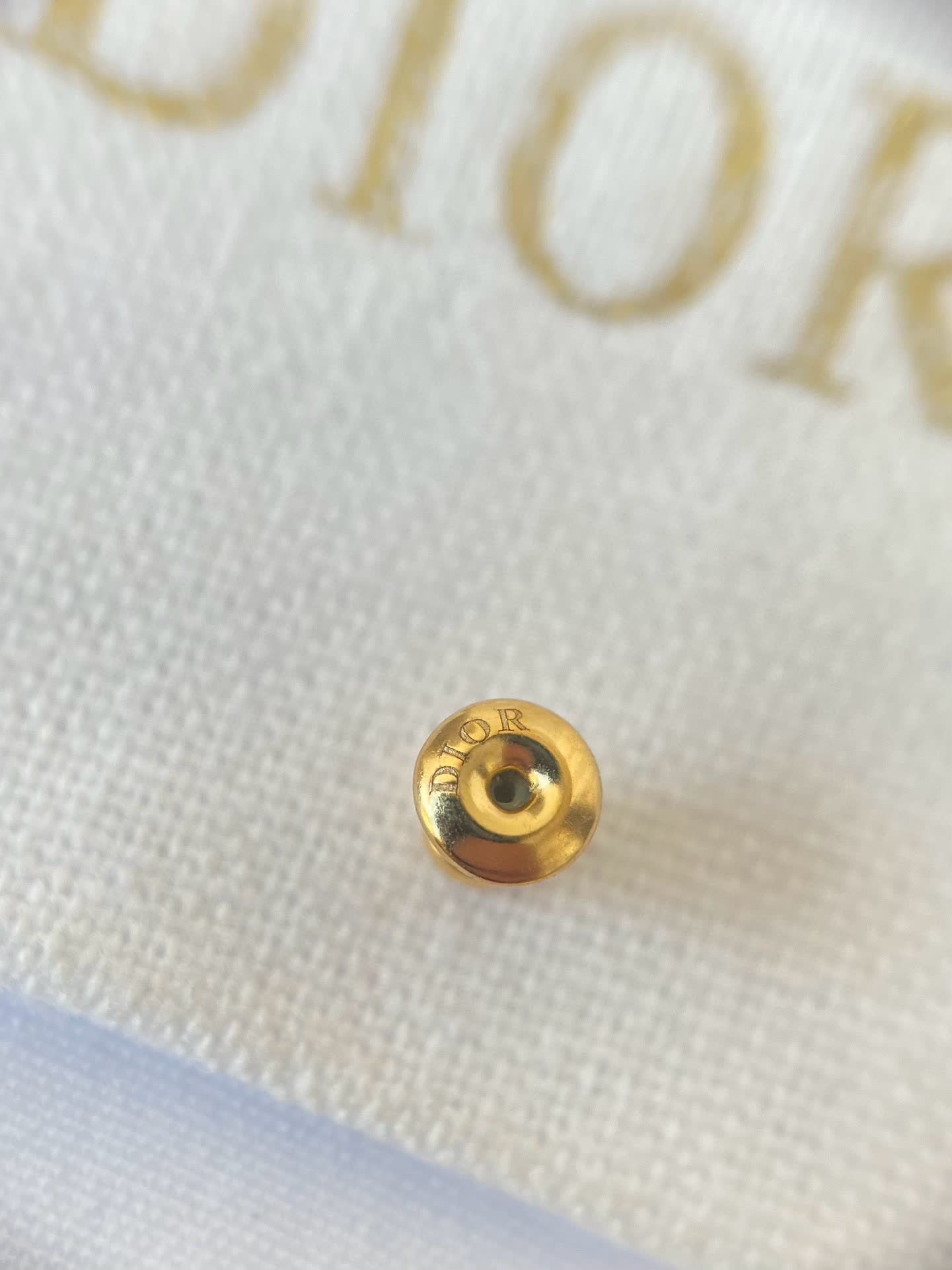 Dior Elegant Pearl and Gold Leaf Earrings