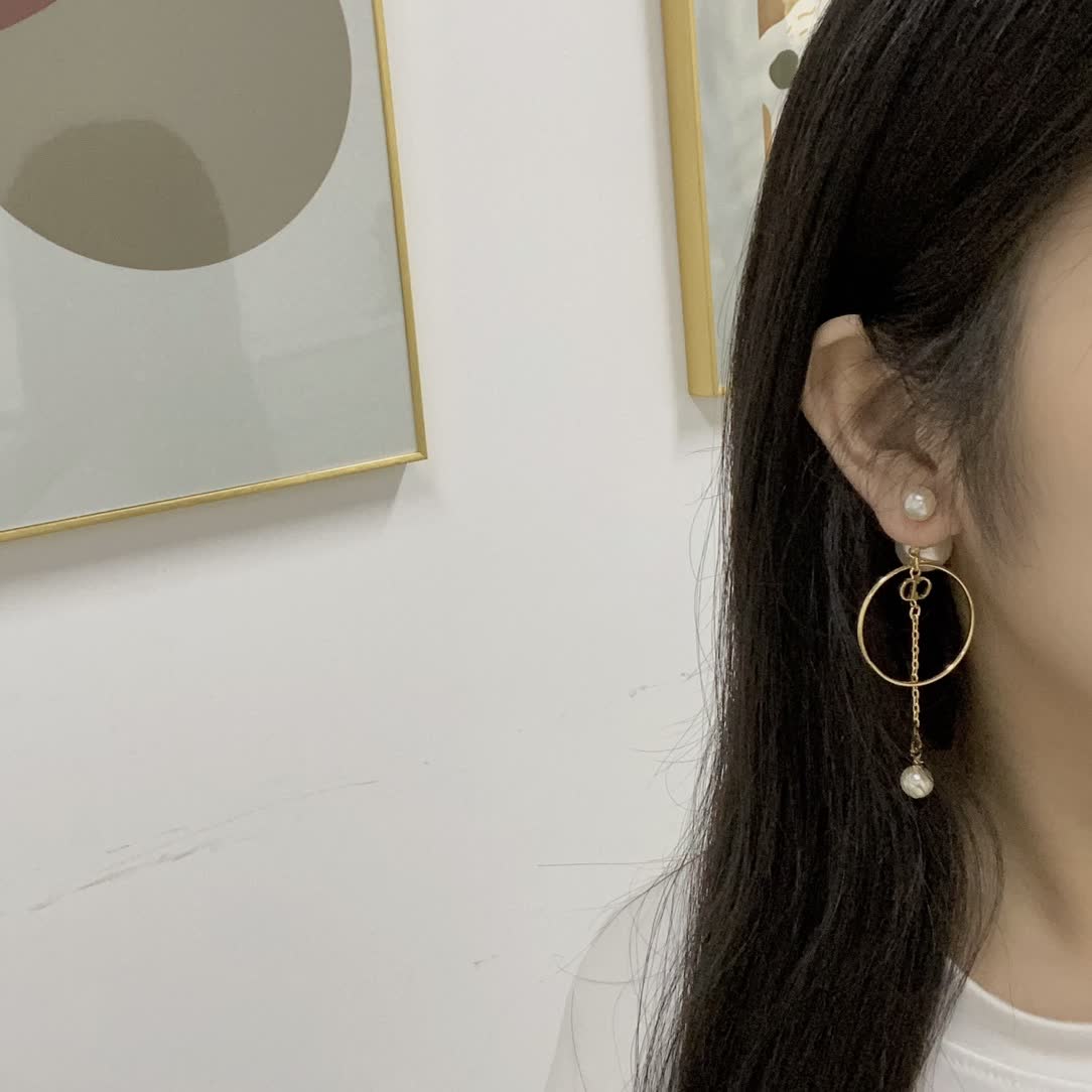 Dior Elegant Gold Circle Pearl Drop Earrings Dior Elegant Gold Circle Pearl Drop Earrings