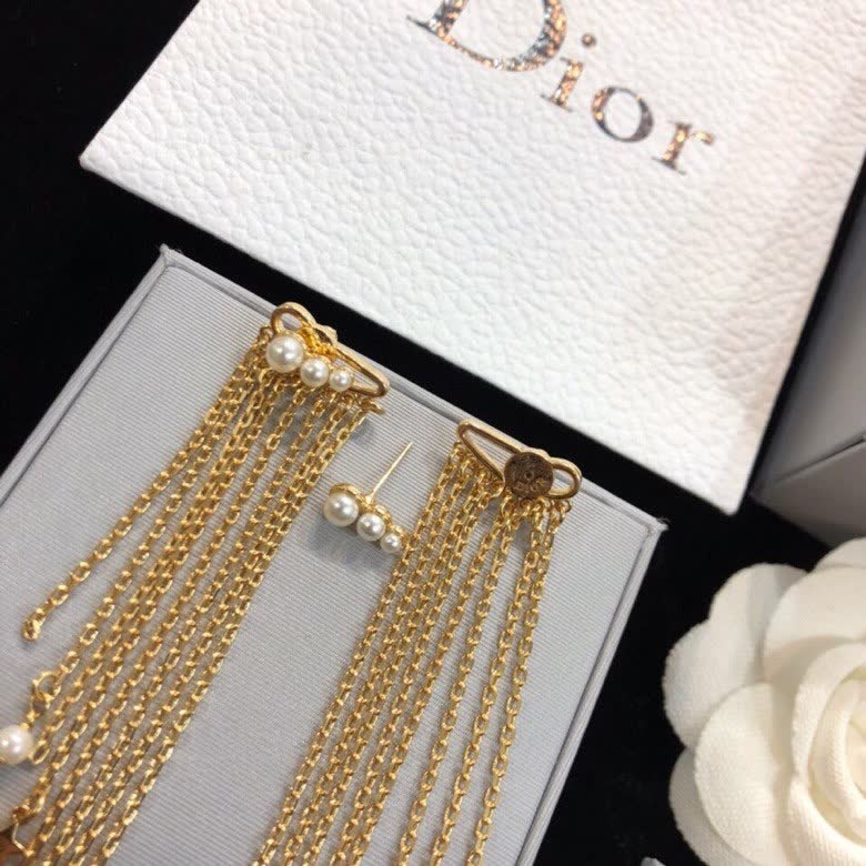Dior Gold-Tone Pearl Tassel Earrings