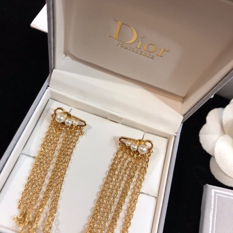 Dior Gold-Tone Pearl Tassel Earrings