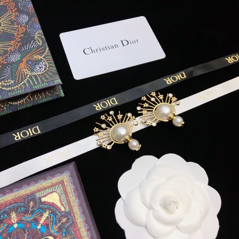 Christian Dior Pearl Starburst Earrings Christian Dior Pearl Starburst Earrings