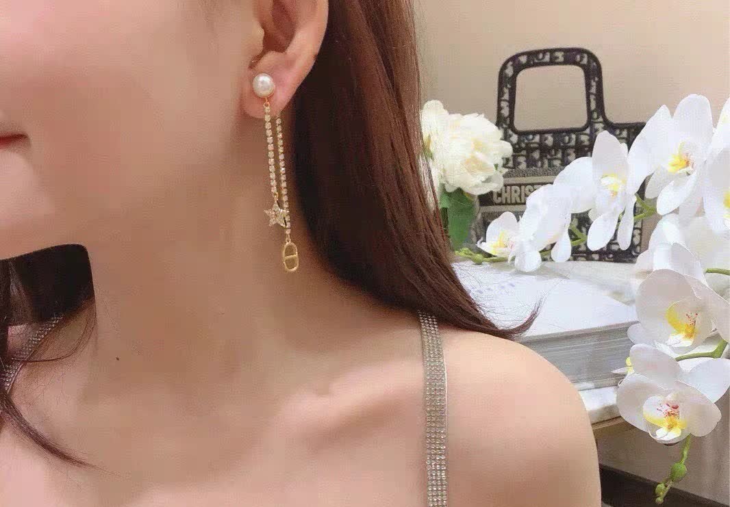 Dior Pearl & Star Earrings