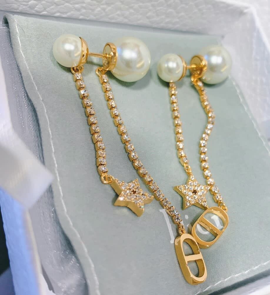 Dior Pearl & Star Earrings