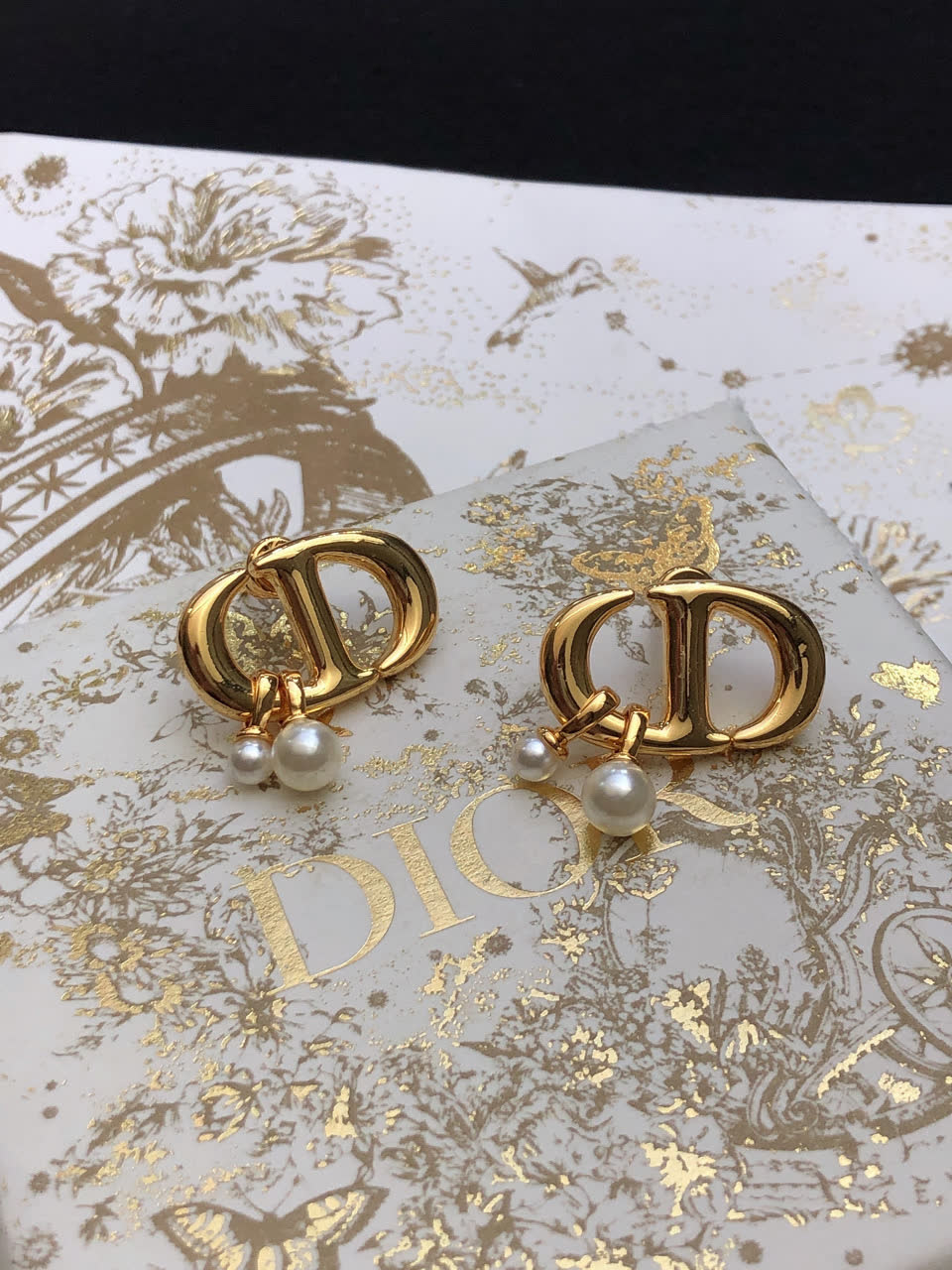 Christian Dior Gold-Tone Pearl Earrings