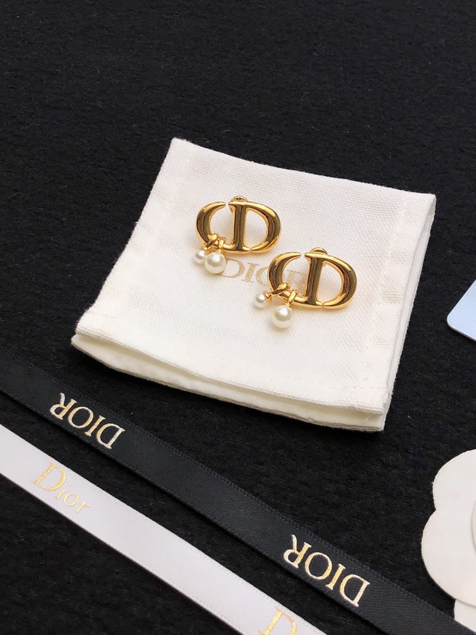 Christian Dior Gold-Tone Pearl Earrings