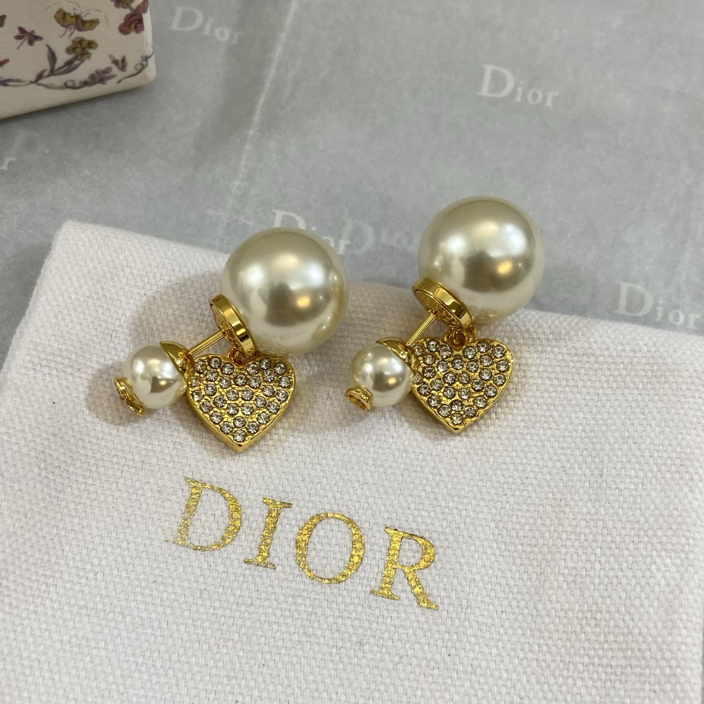 Dior Gold Pearl and Crystal Heart Earrings Dior Gold Pearl and Crystal Heart Earrings