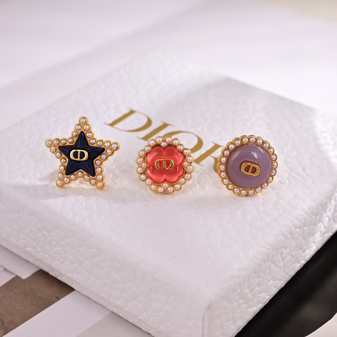 Dior Star and Flower Pearl Stud Earrings Dior Star and Flower Pearl Stud Earrings