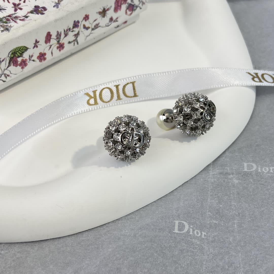 Dior Gold Tone Pearl Stud Earrings