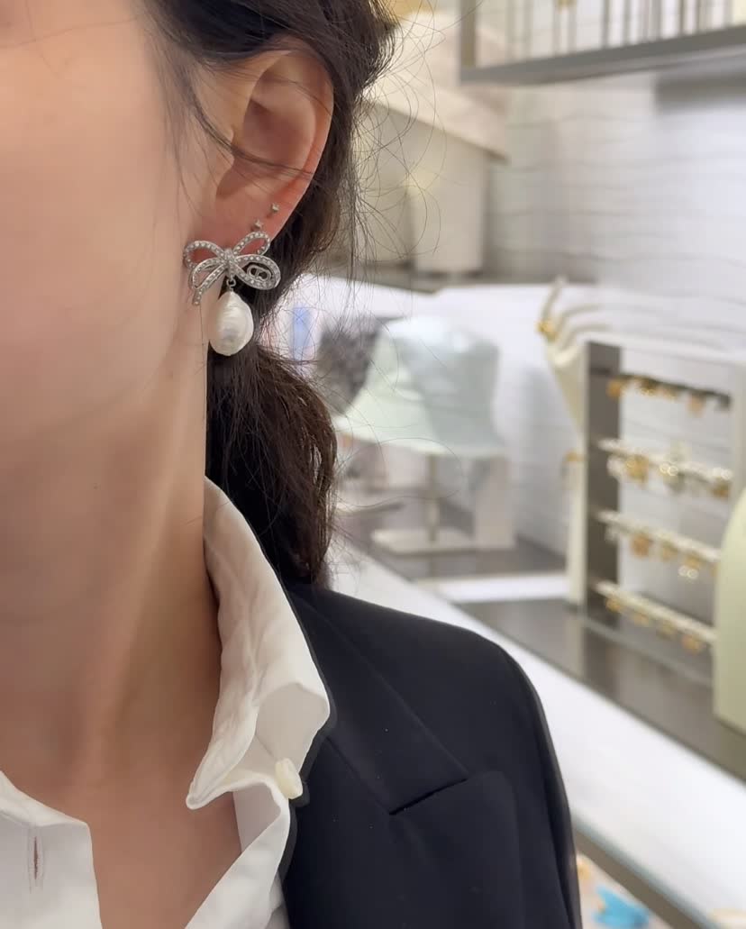 Dior Silver Butterfly Pearl Earrings