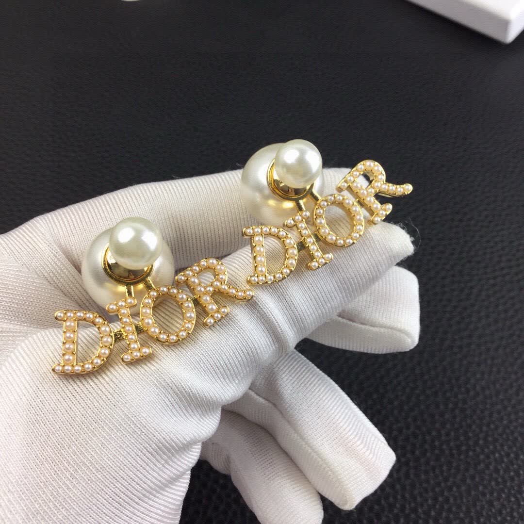 Dior Pearl Stud Earrings Dior Pearl Stud Earrings
