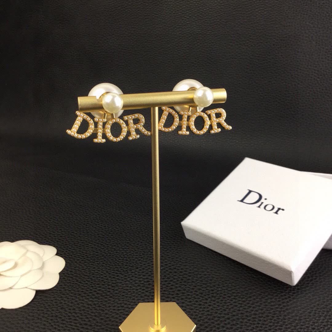 Dior Pearl Stud Earrings