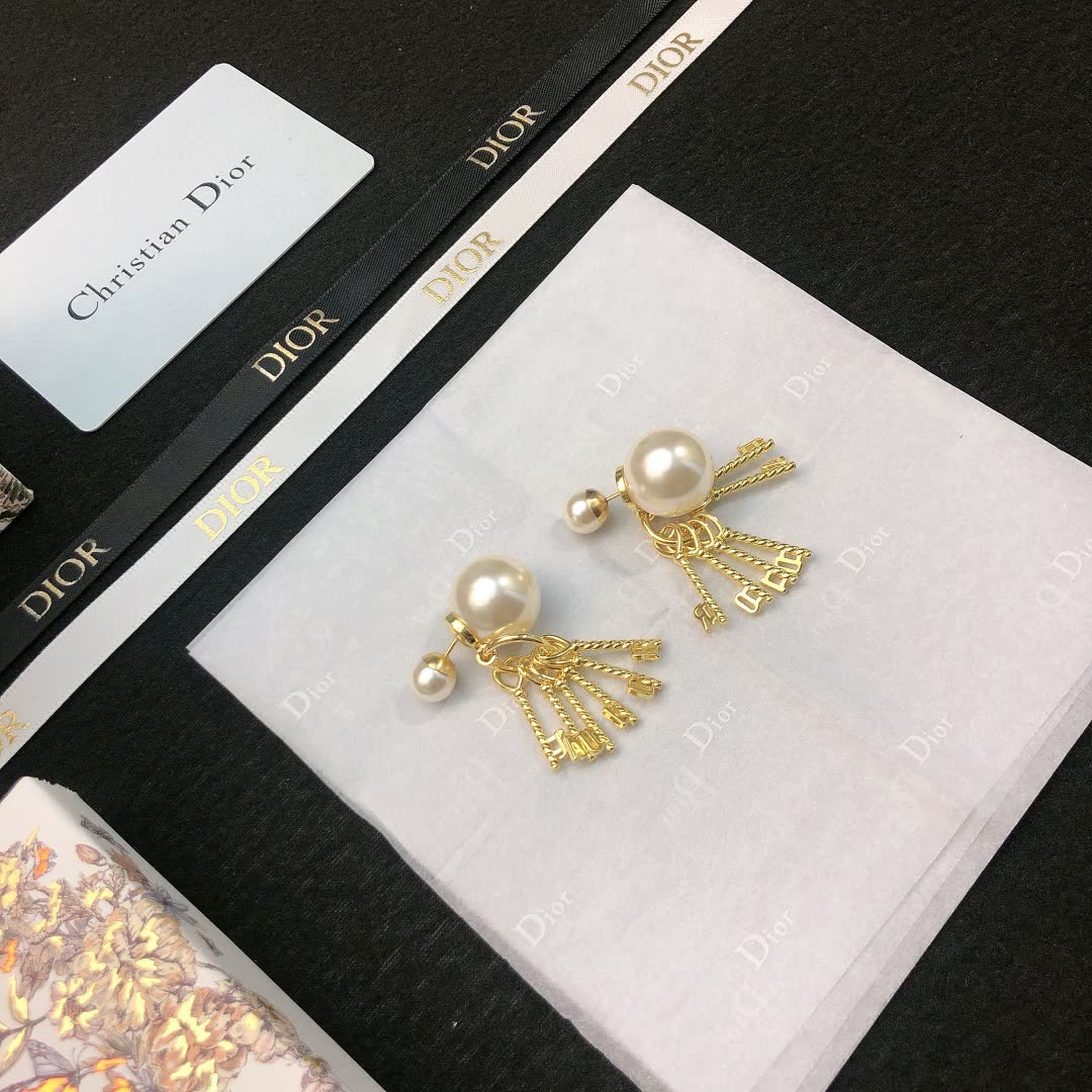 Dior Gold-Tone Pearl and Tassel Earrings