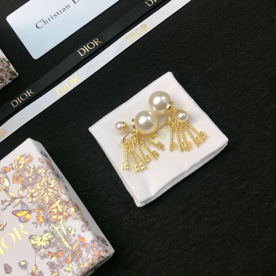 Dior Gold-Tone Pearl and Tassel Earrings
