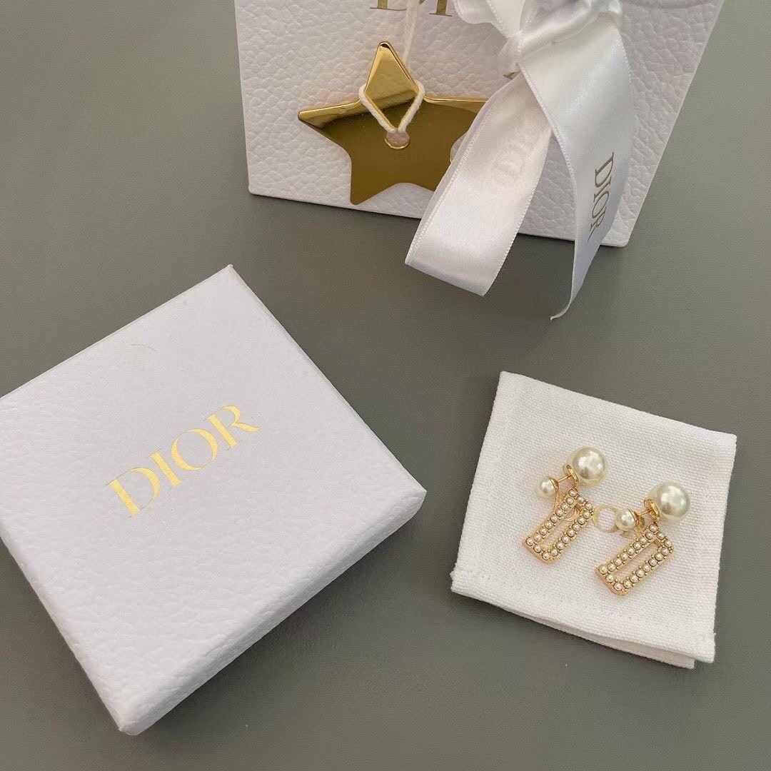 Dior Elegant Gold Pearl Drop Earrings