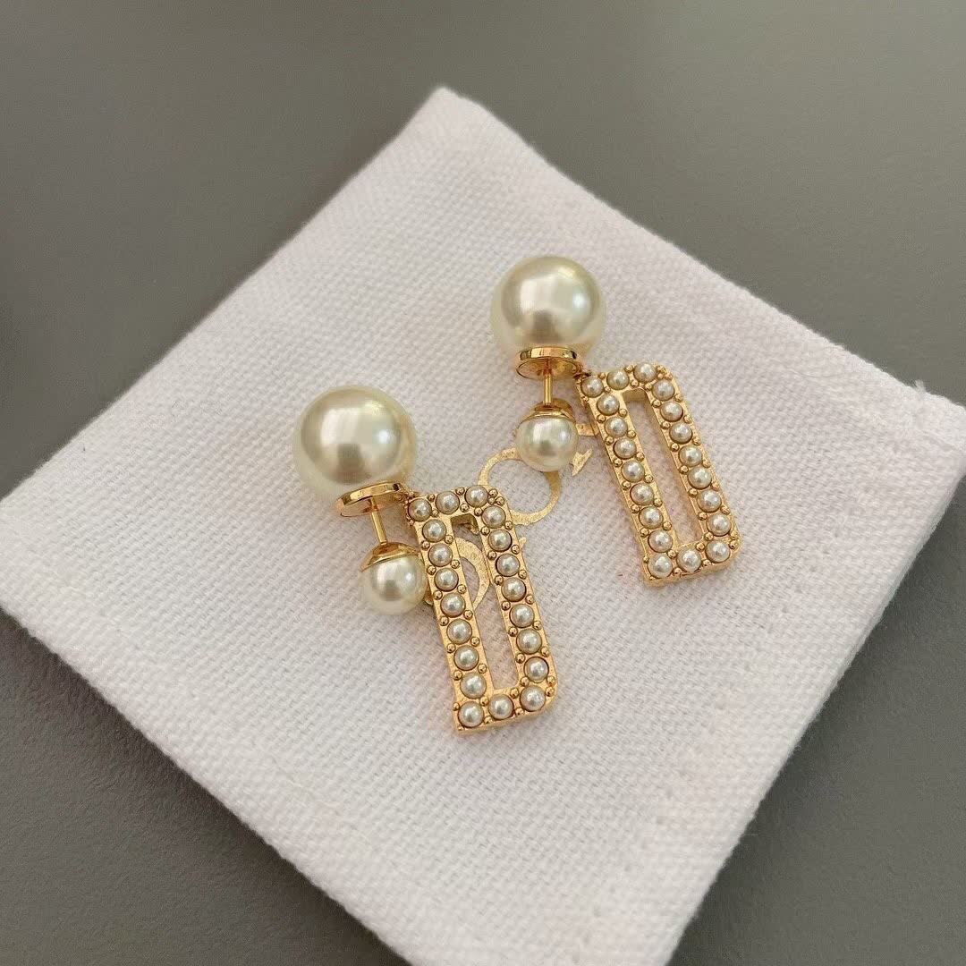 Dior Elegant Gold Pearl Drop Earrings
