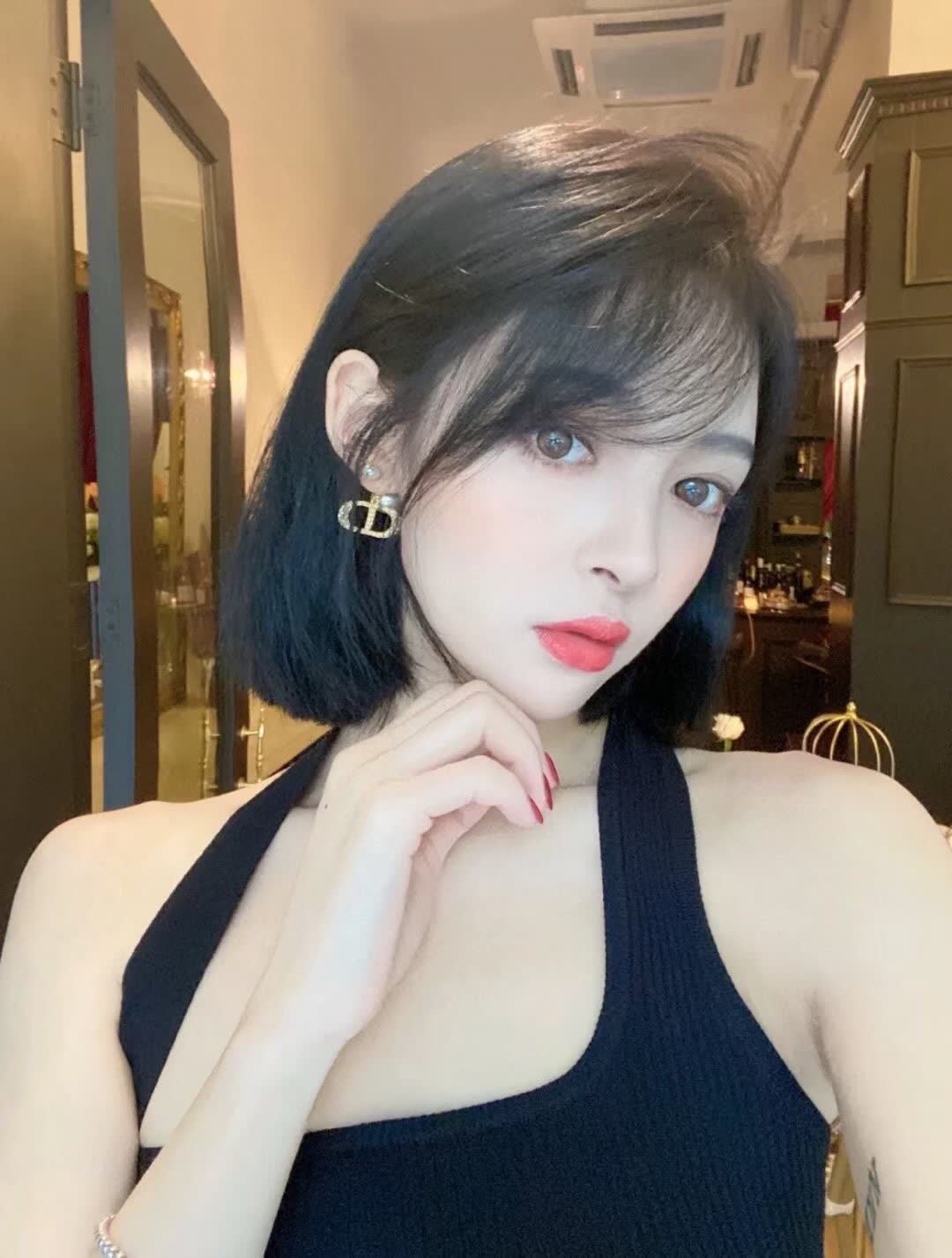 Dior CD Logo Pearl Earrings
