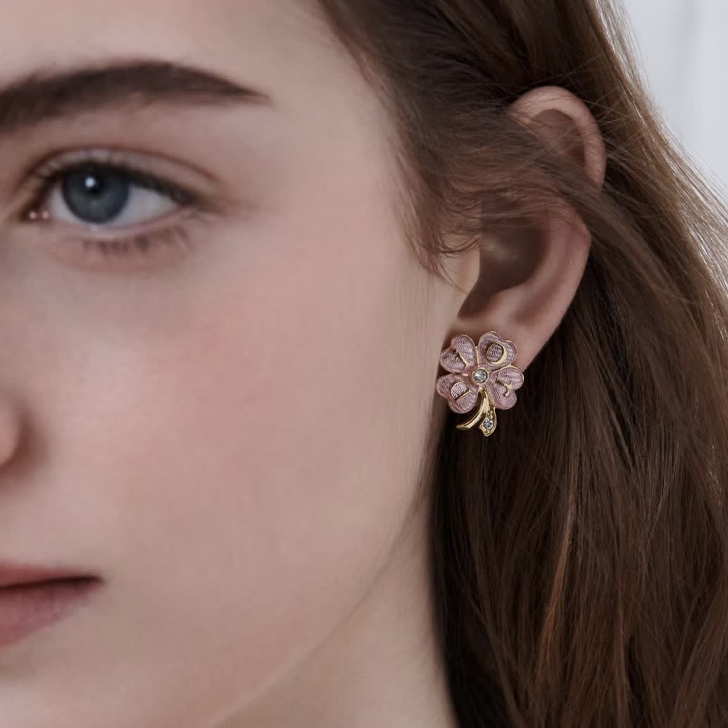 Dior Pearl Clover Earrings